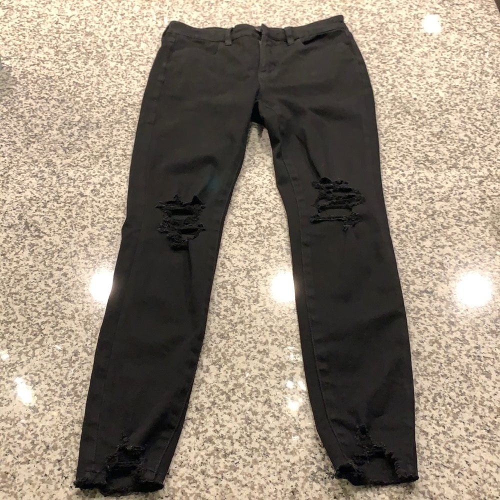 Like New Women’s Black Jean